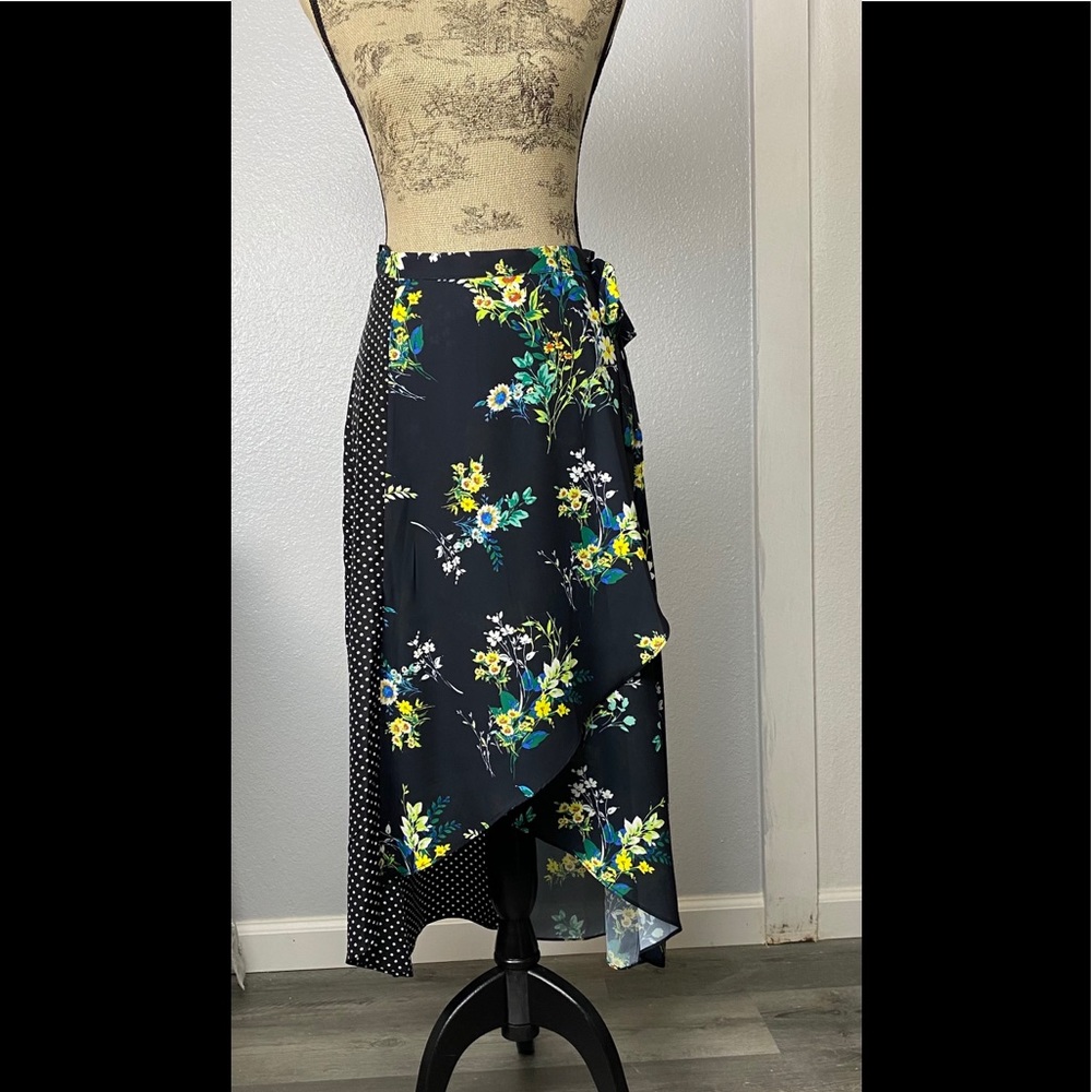 Lea & Viola long faux wrap printed skirt- NWT